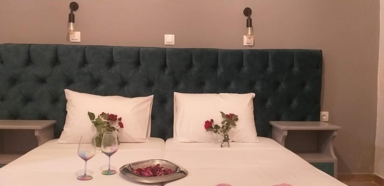 Kapetanios Luxury Aparthotel Agios Georgios  Ngoại thất bức ảnh