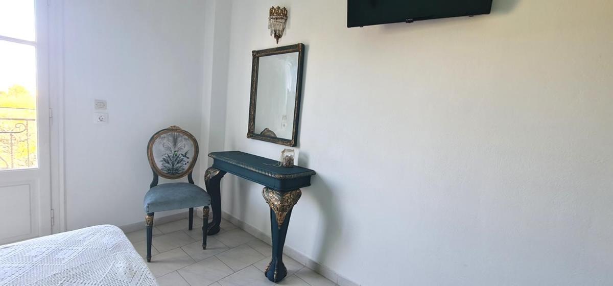 Kapetanios Luxury Aparthotel Agios Georgios  Ngoại thất bức ảnh
