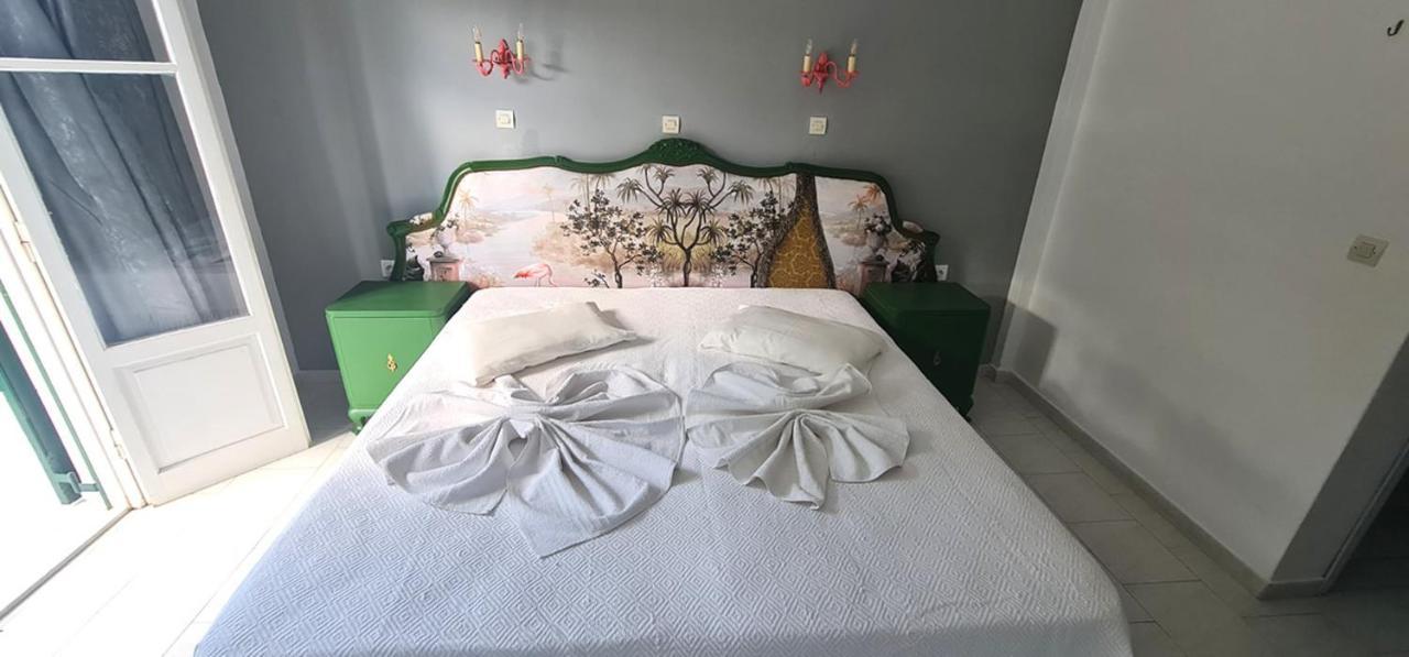 Kapetanios Luxury Aparthotel Agios Georgios  Ngoại thất bức ảnh